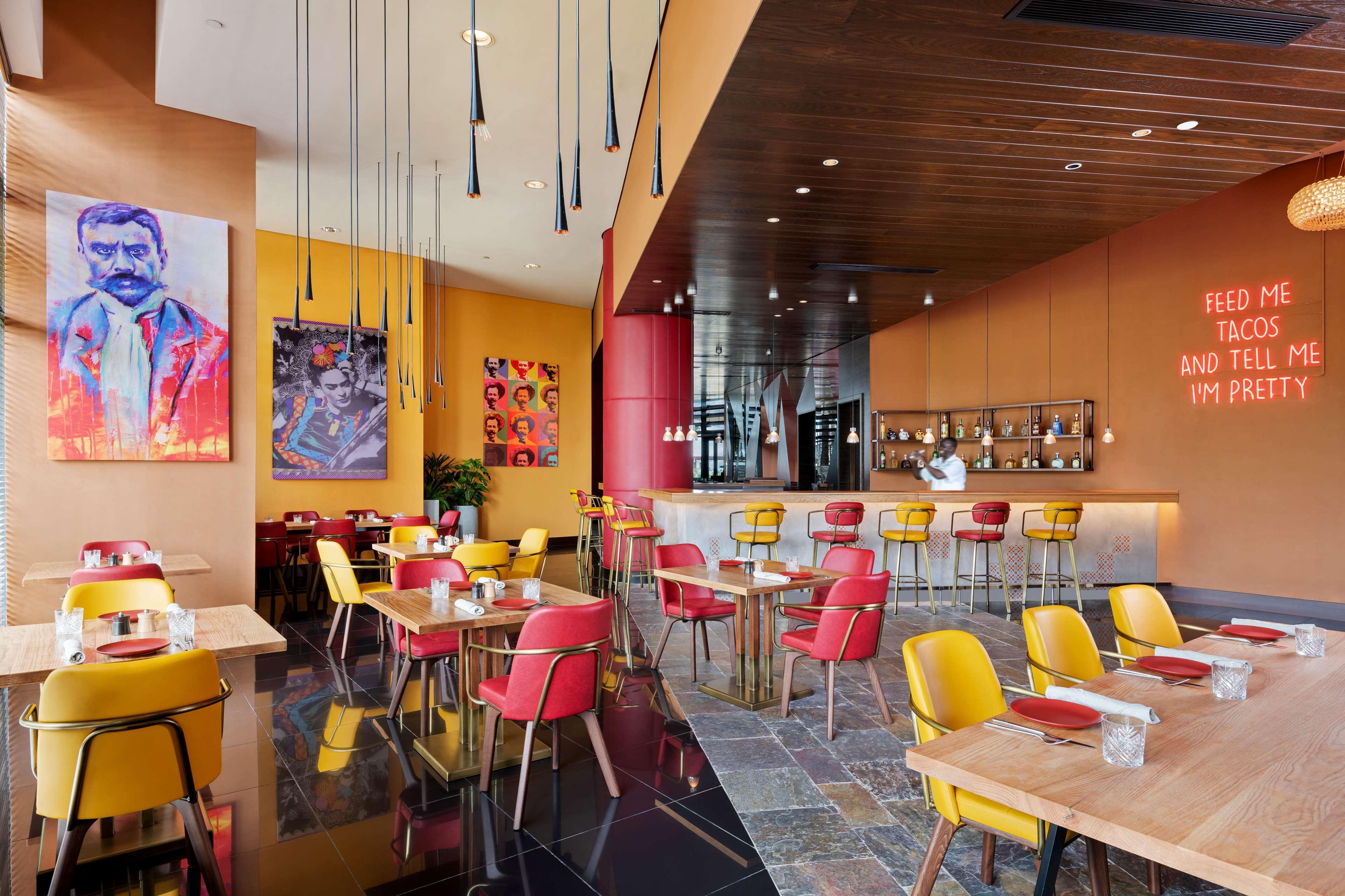 Radisson Blu Hotel, Yas Island Отель